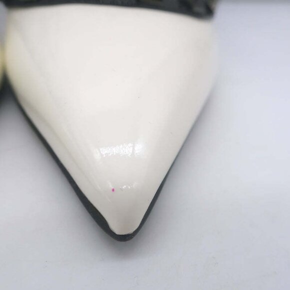 Valentino Rockstud Bicolor Cage Pumps White & Black Patent Leather Size 38.5 NEW - Picture 5 of 12